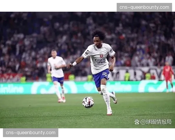 巴萨瞄准里昂新星马利克·福法纳，列为今夏引援重点目标